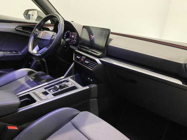 https://cdn-media.caraffinity.it/dealers/partner/amicar-usato-it/kfz109535328_15.jpg