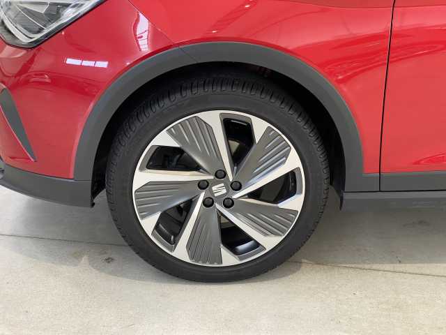 https://cdn-media.caraffinity.it/dealers/partner/amicar-usato-it/kfz109989883_11.jpg