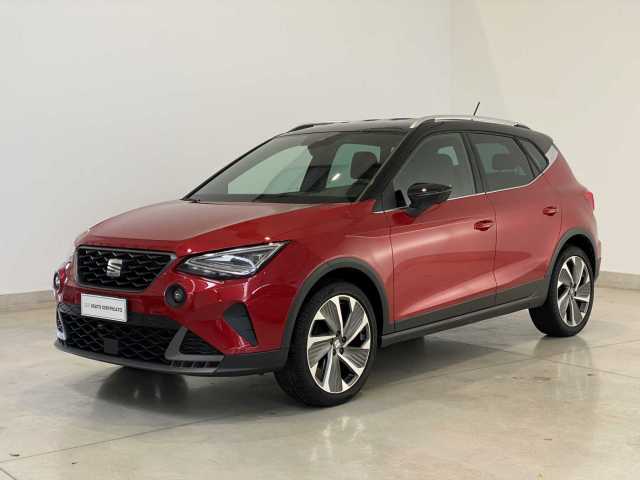 https://cdn-media.caraffinity.it/dealers/partner/amicar-usato-it/kfz110446573_14.jpg