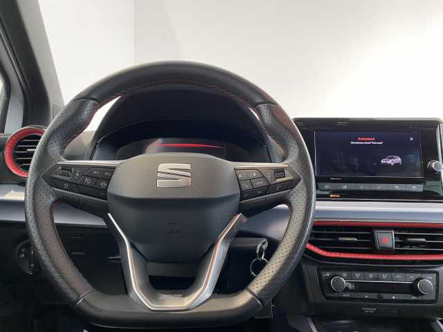 https://cdn-media.caraffinity.it/dealers/partner/amicar-usato-it/kfz110779070_14.jpg