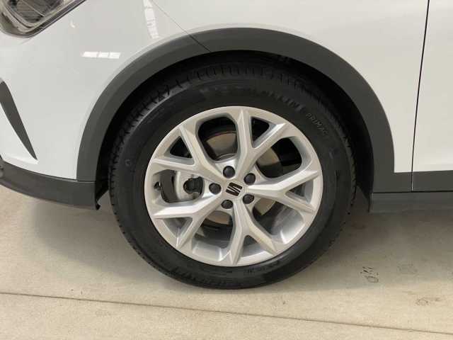 https://cdn-media.caraffinity.it/dealers/partner/amicar-usato-it/kfz110822167_18.jpg