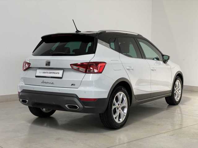 https://cdn-media.caraffinity.it/dealers/partner/amicar-usato-it/kfz110822167_19.jpg