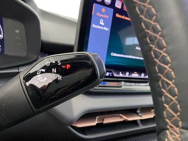 https://cdn-media.caraffinity.it/dealers/partner/amicar-usato-it/kfz111385018_16.jpg