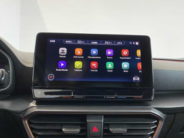 https://cdn-media.caraffinity.it/dealers/partner/amicar-usato-it/kfz111438523_11.jpg