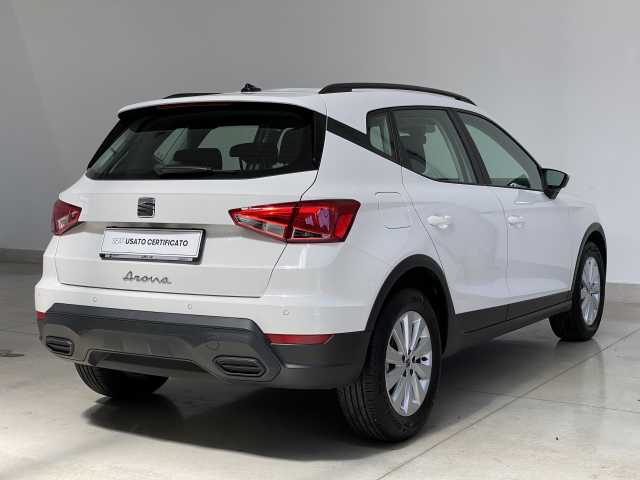 https://cdn-media.caraffinity.it/dealers/partner/amicar-usato-it/kfz111550036_18.jpg