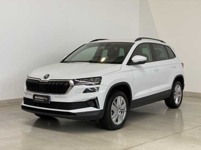 https://cdn-media.caraffinity.it/dealers/partner/amicar-usato-it/kfz111701298_18.jpg