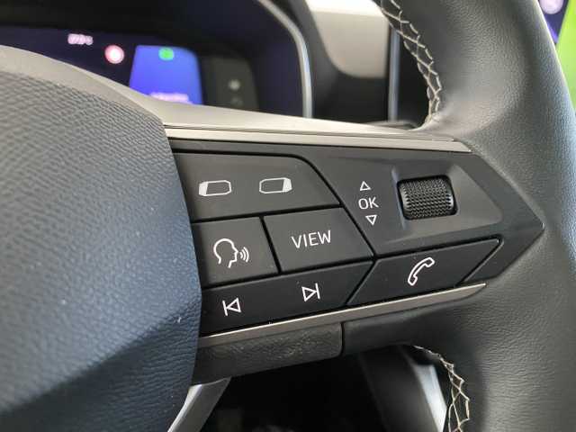 https://cdn-media.caraffinity.it/dealers/partner/amicar-usato-it/kfz112159351_13.jpg