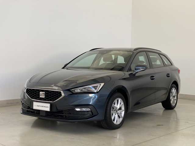 https://cdn-media.caraffinity.it/dealers/partner/amicar-usato-it/kfz112159351_17.jpg