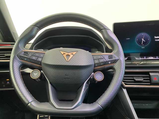 https://cdn-media.caraffinity.it/dealers/partner/amicar-usato-it/kfz112299117_11.jpg