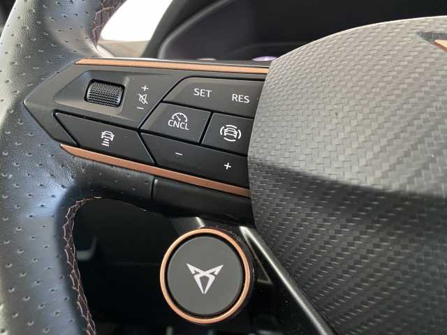 https://cdn-media.caraffinity.it/dealers/partner/amicar-usato-it/kfz112299127_12.jpg
