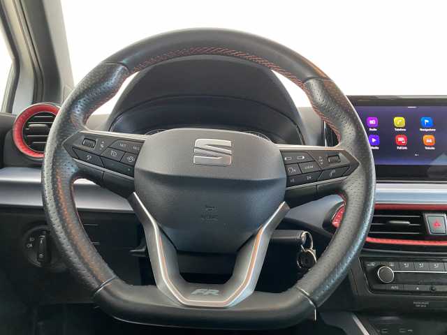 https://cdn-media.caraffinity.it/dealers/partner/amicar-usato-it/kfz112434549_11.jpg