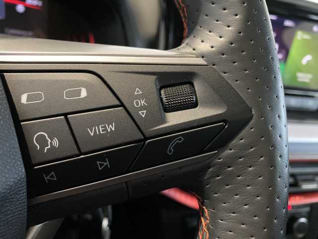 https://cdn-media.caraffinity.it/dealers/partner/amicar-usato-it/kfz112569827_16.jpg