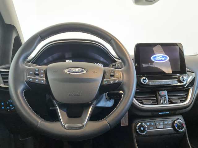 https://cdn-media.caraffinity.it/dealers/partner/amicar-usato-it/kfz113380414_12.jpg