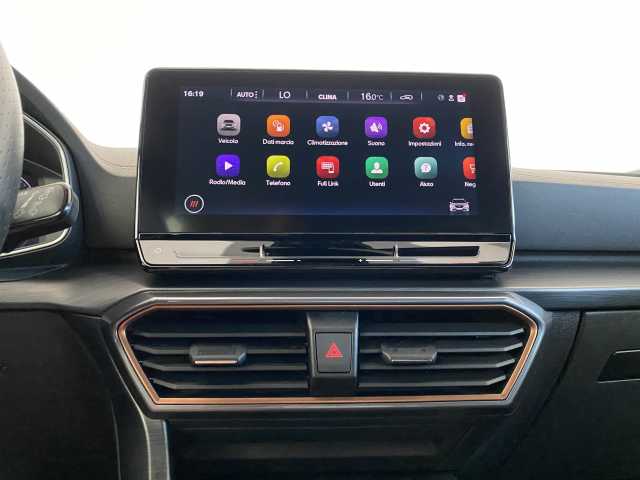 https://cdn-media.caraffinity.it/dealers/partner/amicar-usato-it/kfz114001189_11.jpg