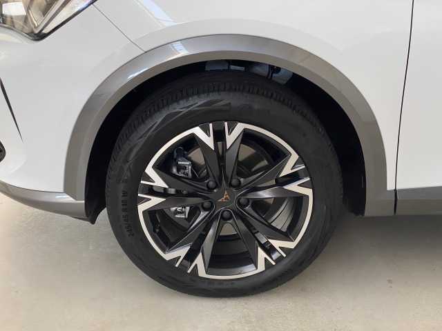 https://cdn-media.caraffinity.it/dealers/partner/amicar-usato-it/kfz114001189_18.jpg