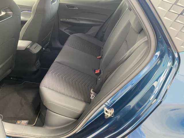 https://cdn-media.caraffinity.it/dealers/partner/amicar-usato-it/kfz114201354_18.jpg