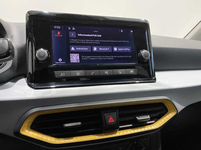 https://cdn-media.caraffinity.it/dealers/partner/amicar-usato-it/kfz114769711_13.jpg