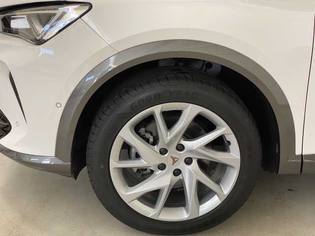 https://cdn-media.caraffinity.it/dealers/partner/amicar-usato-it/kfz115077154_14.jpg